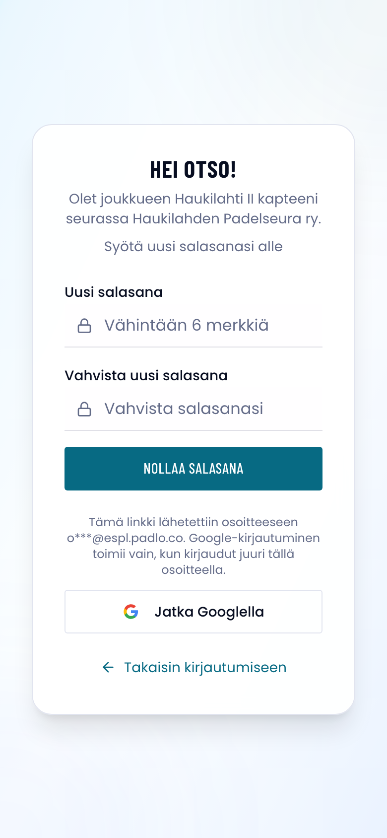 Aseta uusi salasana -näkymä, joka tervehtii kapteenia nimellä, kaksi salasanakenttää ja Nollaa salasana -painike.